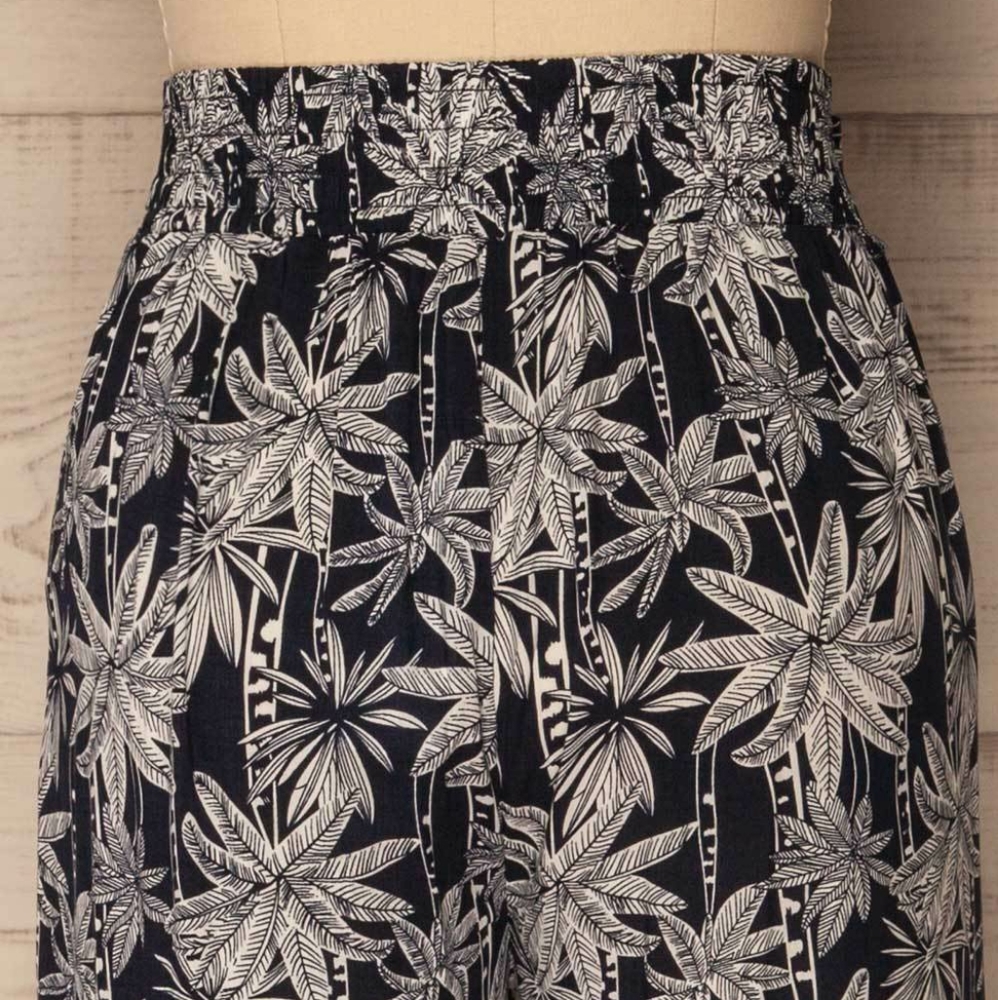Palm Print Wide Leg Pants - Picture 2 of 4